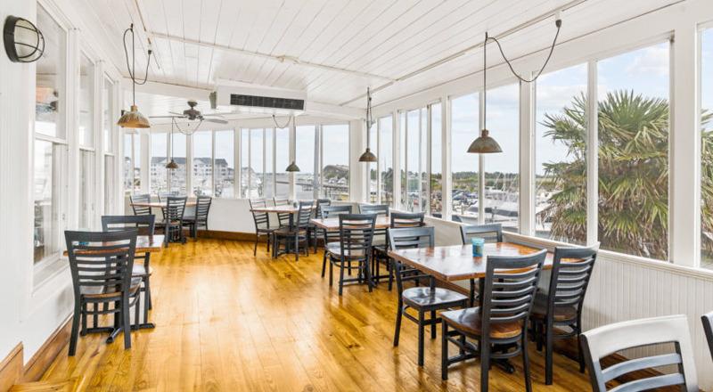 Blue Water Grill & Raw Bar in Pirate's Cove